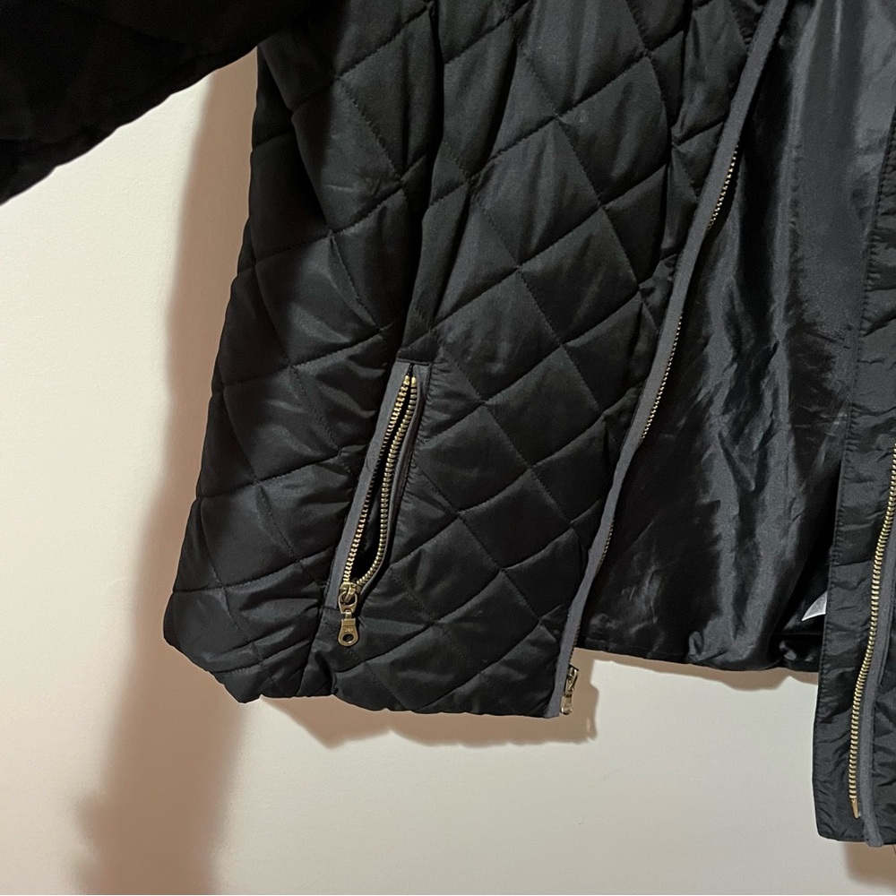 Old Navy Black quilted liner jacket - size large - Picture 3 of 6